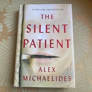 The Silent Patient by Alex Michaelides